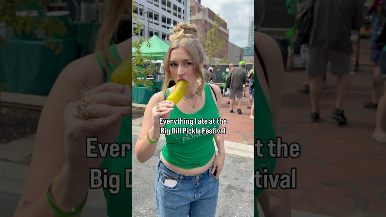 Everything I ate at the Big Dill Pickle Festival 🥒 