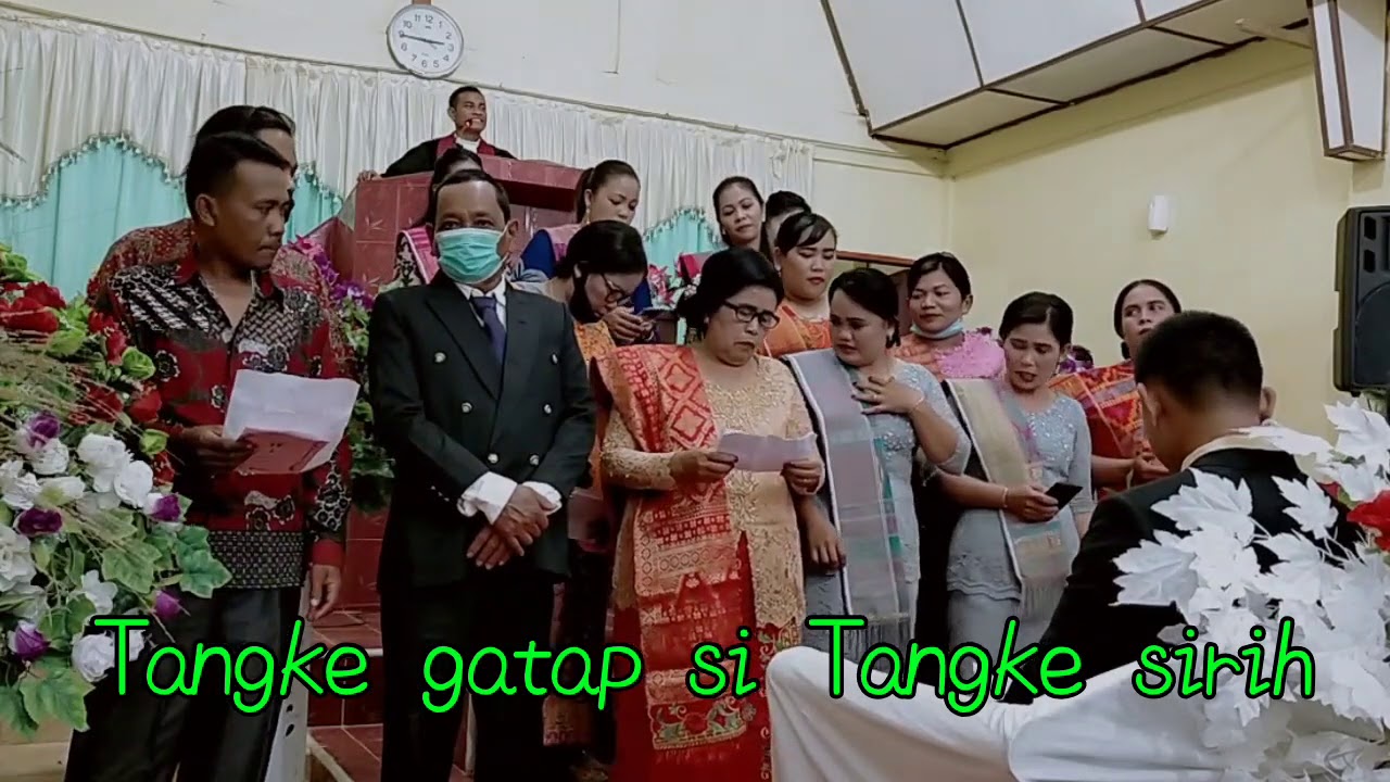 Sampek mau nangis nyanyi kor perjabun/pasu pasu