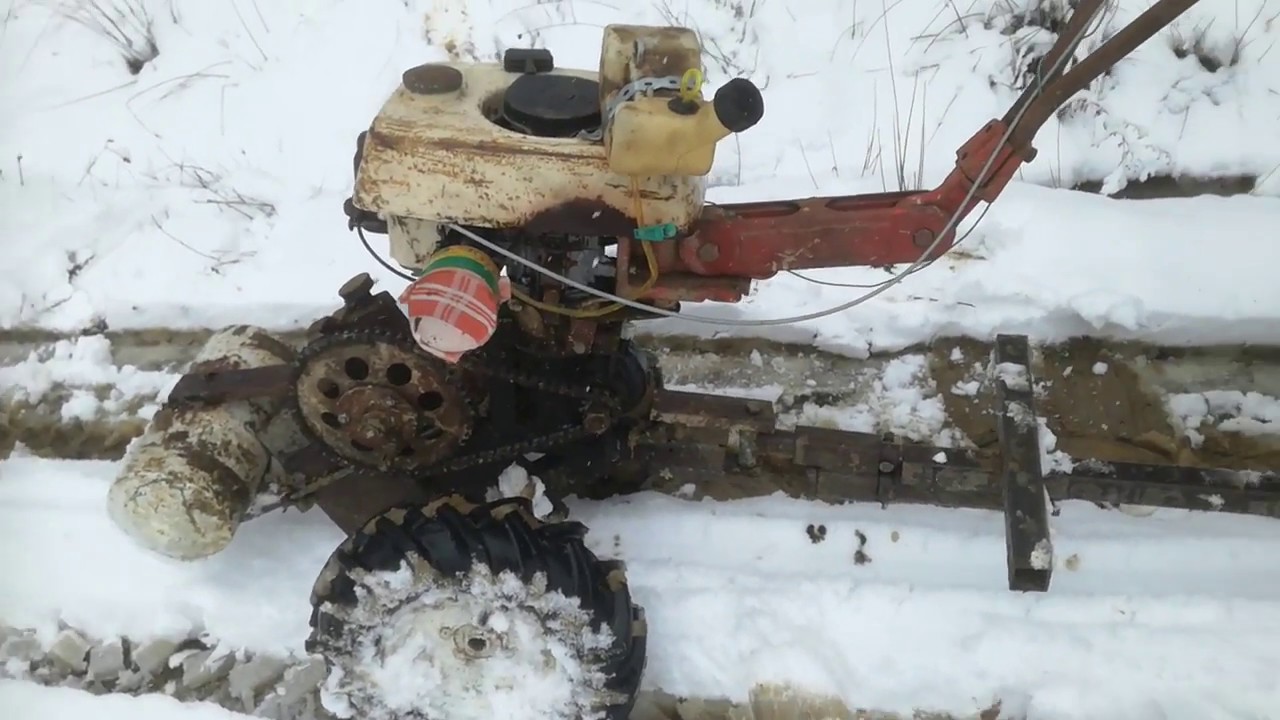 Terra kis traktor házilag átalakítva, De működik.