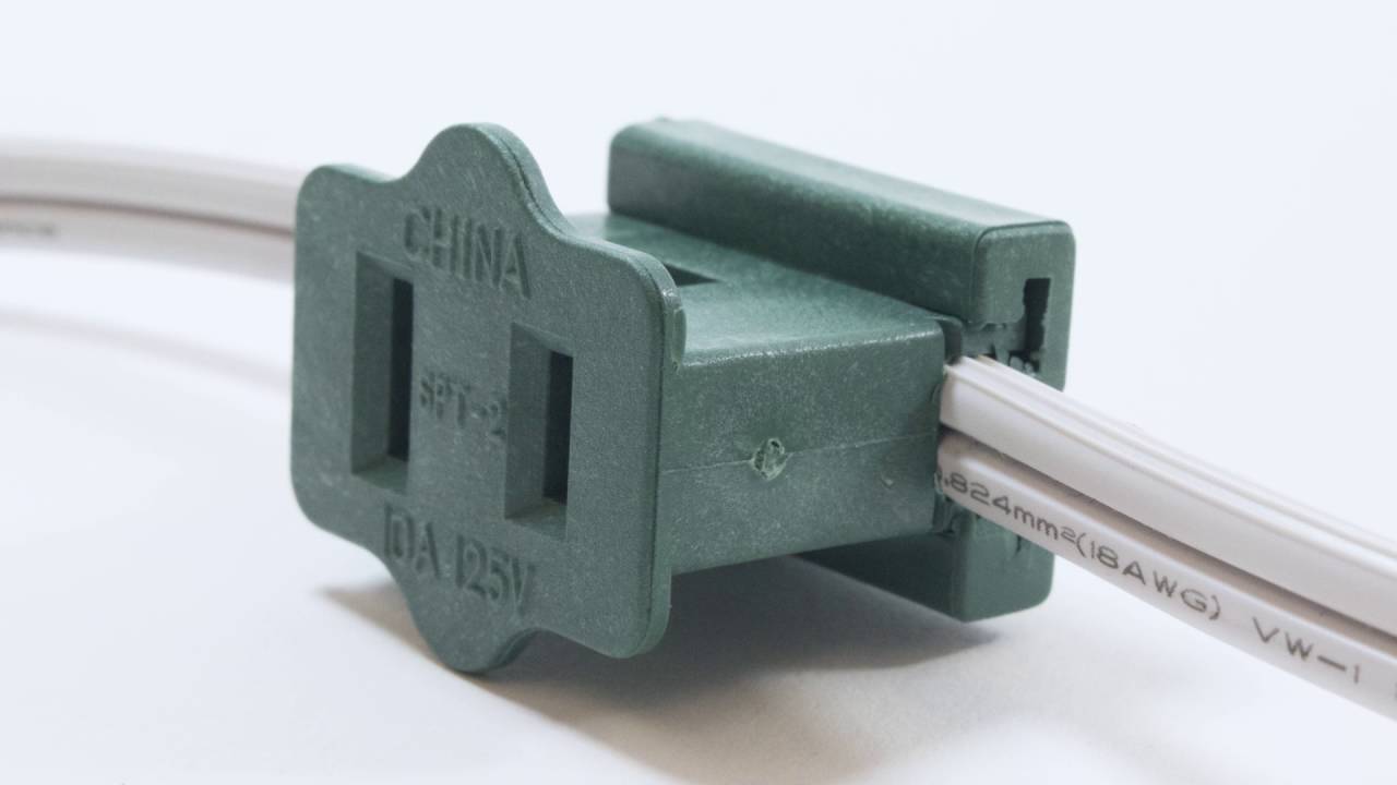 Seasonal Tips: Installing Plugs and Sockets