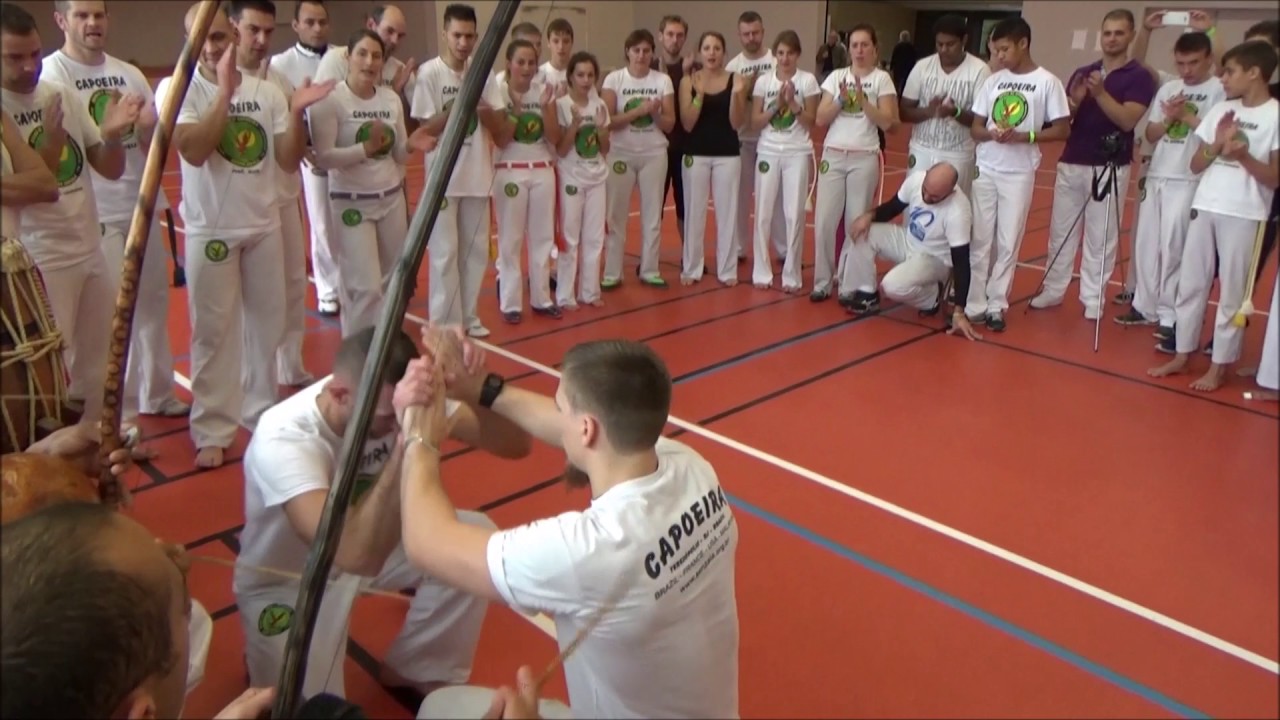 Capoeira Senzala Alsace 2ième festival de Capoeira la grande ronde du samedi matin 19 11 2016