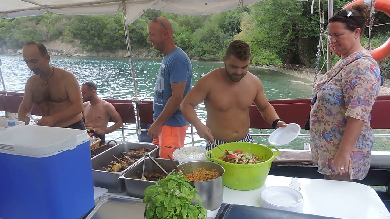 boattrip Marilena, Gouvia, Corfu  bbq on the boat