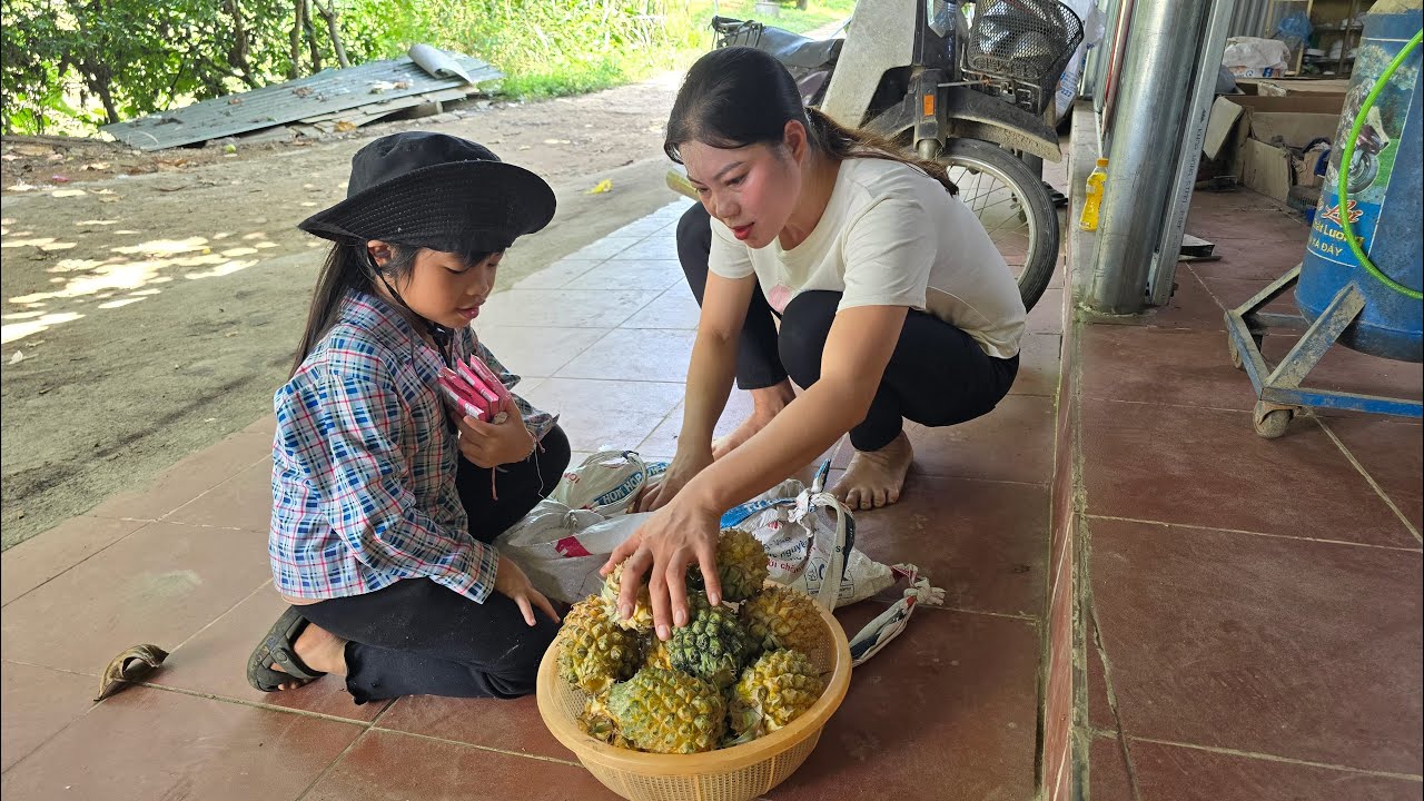 Poor girl - Picking pineapples to sell, getting grass to feed the fish, cleaning up the melon garden