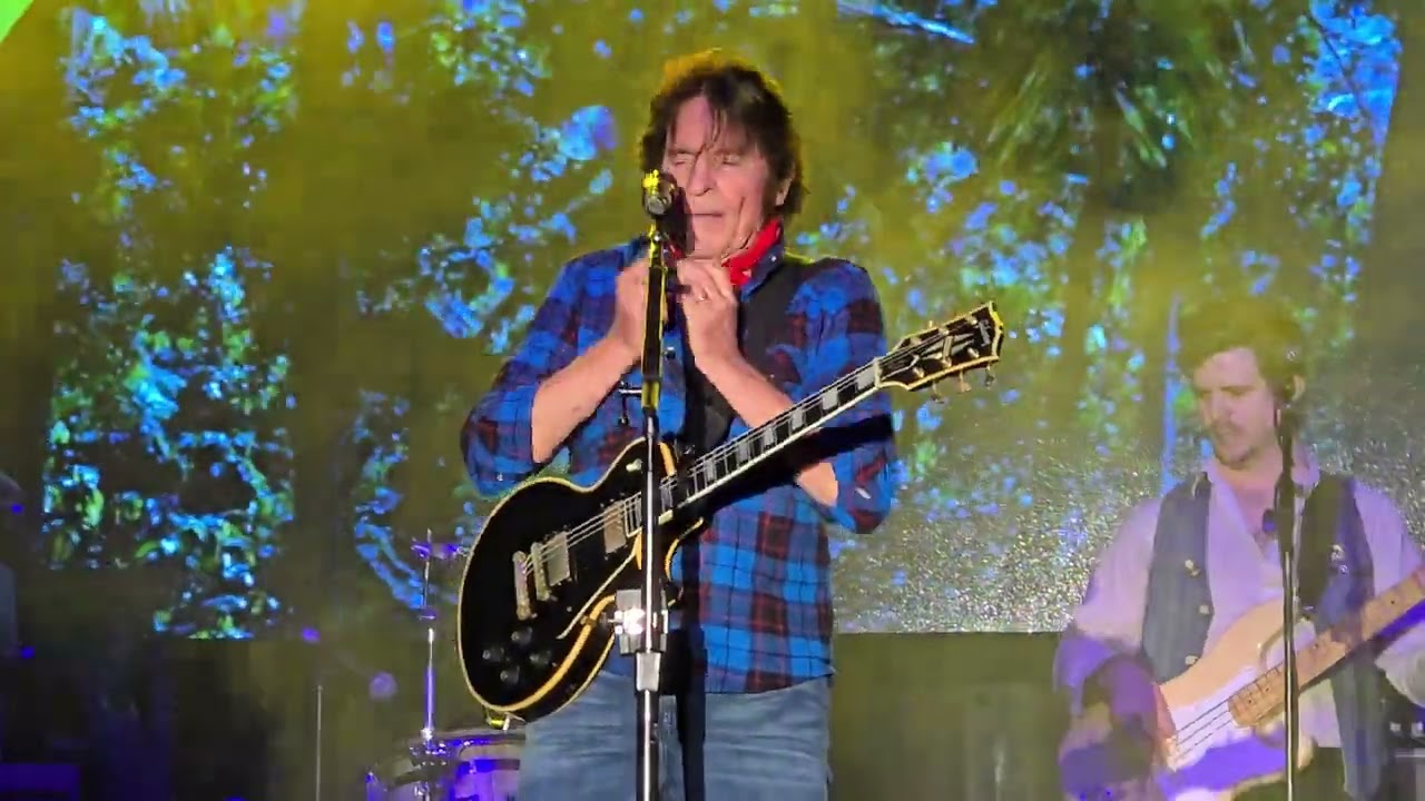 John Fogerty Run through the jungle live 2024