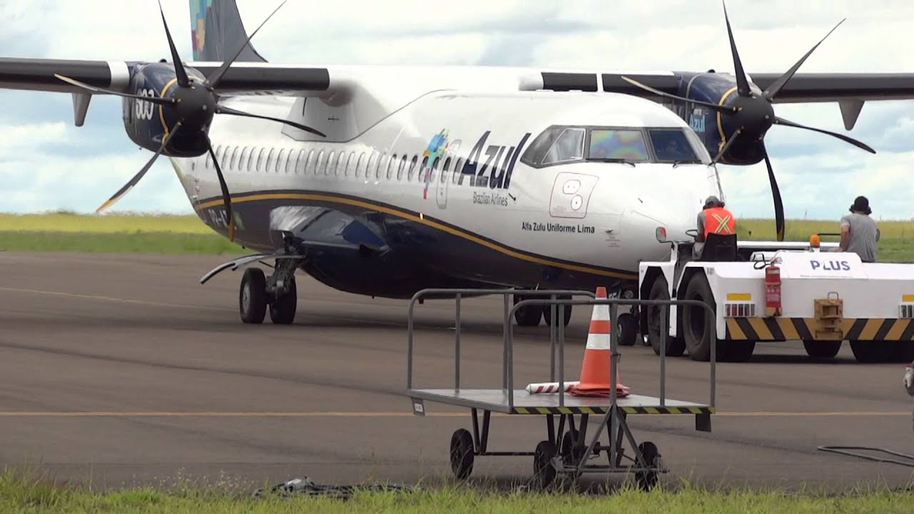 Pouso e Decolagem  ATR 72-600 - Azul  Linhas Aereas - Aeroporto de Bauru