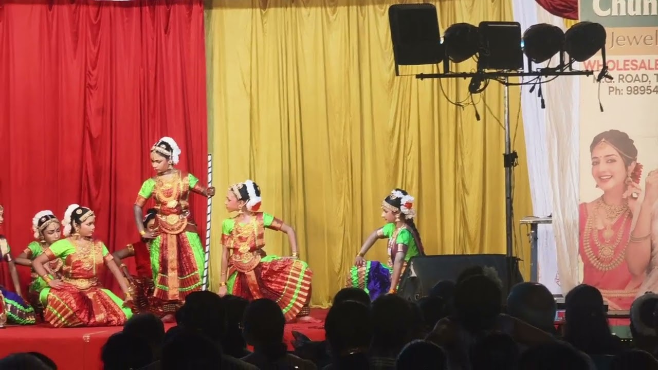 Kundukavu uchal dance 