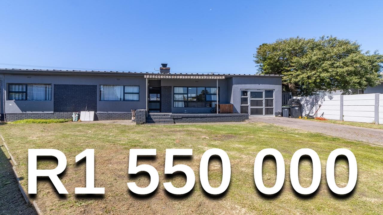 R1 550 000 Home FOR SALE in CAPE TOWN!