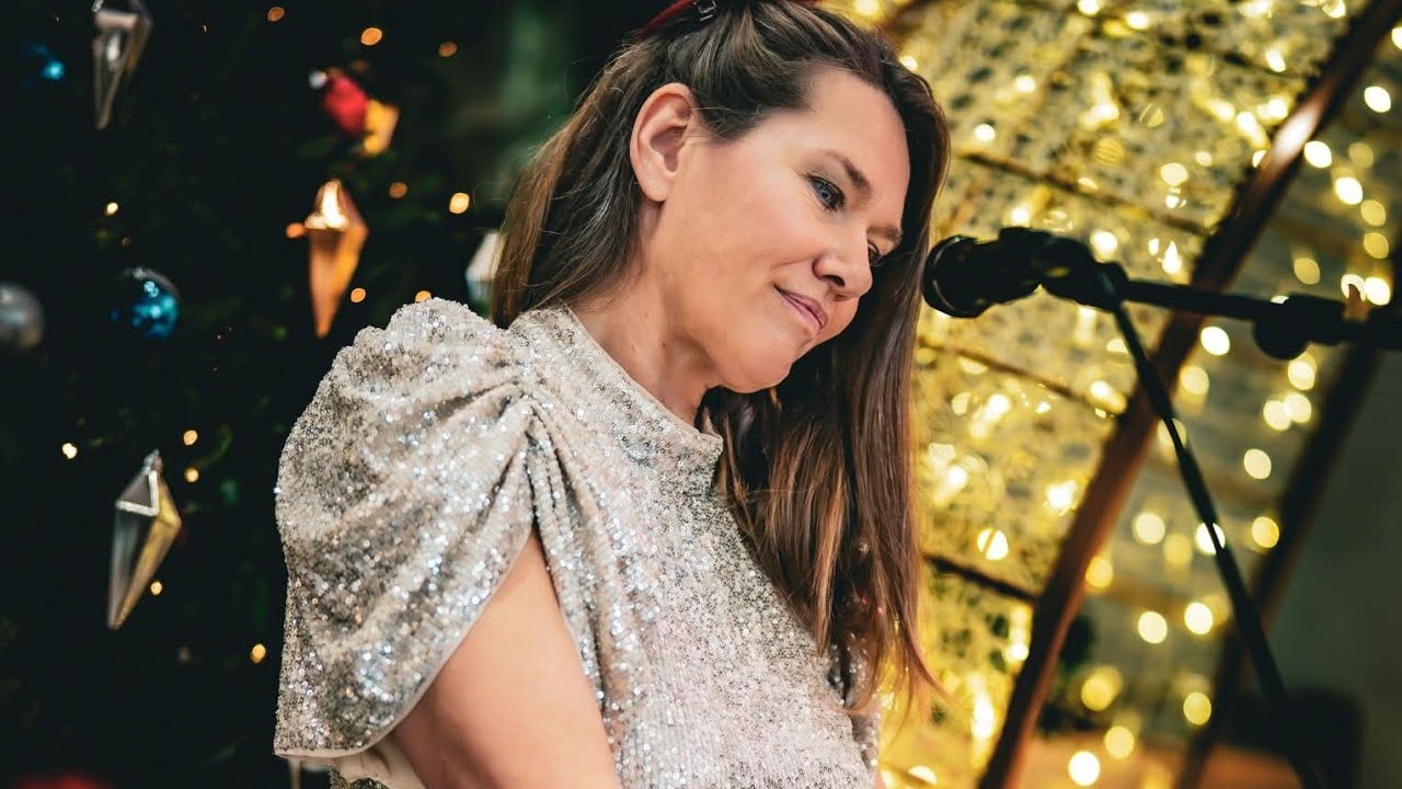 Lina   Alla Hjärtans Dag 2026