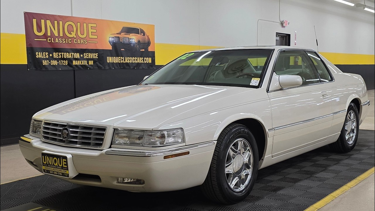 Cadillac Eldorado ESC 2002 года выпуска | Продается за 23 900 долларов.