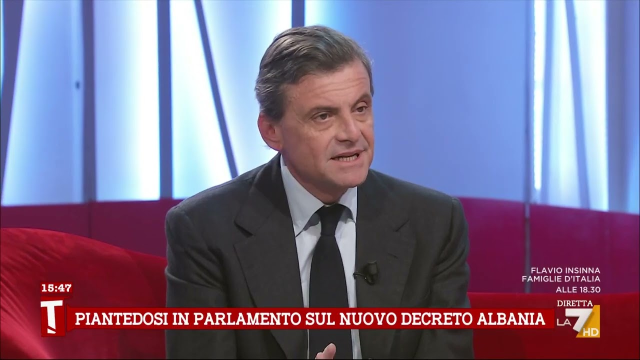 Migranti in Albania, Calenda: 
