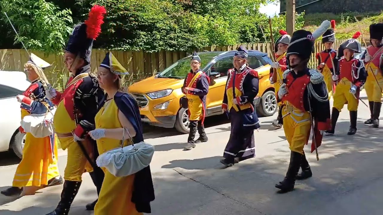 COUR-SUR-HEURE 🇧🇪 Procession et marche folklorique Saint-Jean-Baptiste 2024 (7)