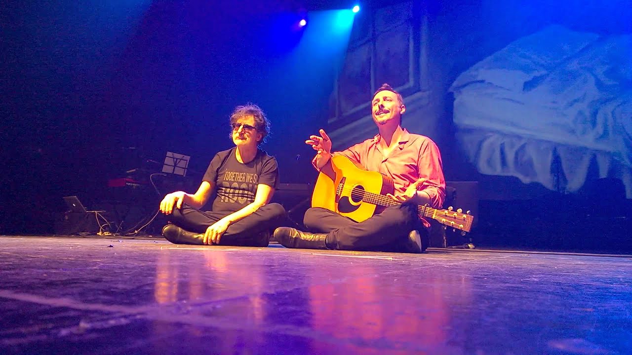 confesiones de invierno (Pedro Aznar y Charly Garcia)