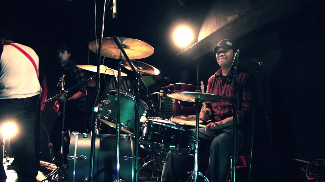 ARSENAL - Elegir - Himno a la Libertad - No te dejes Caer  (En Vivo@Bambinos Live)