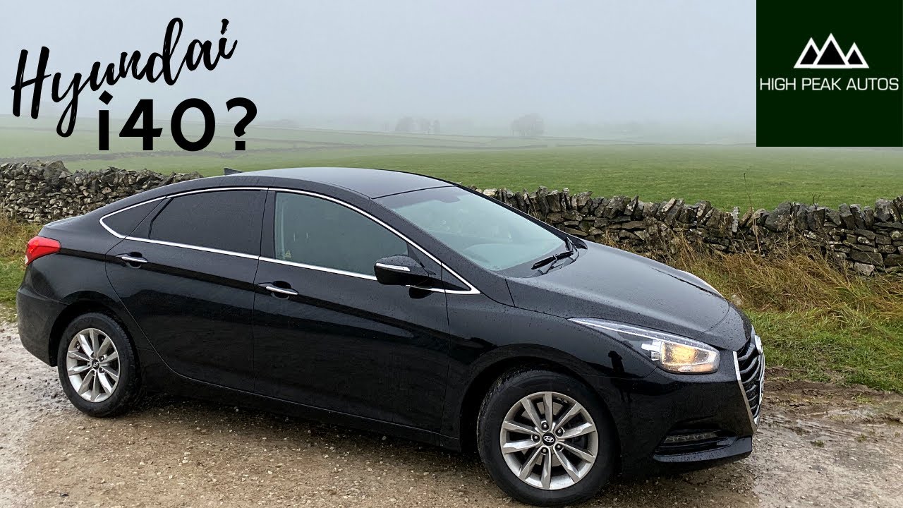 Should You Buy a HYUNDAI i40? (Test Drive & Review 2017 1.7CRDi SE NAV)