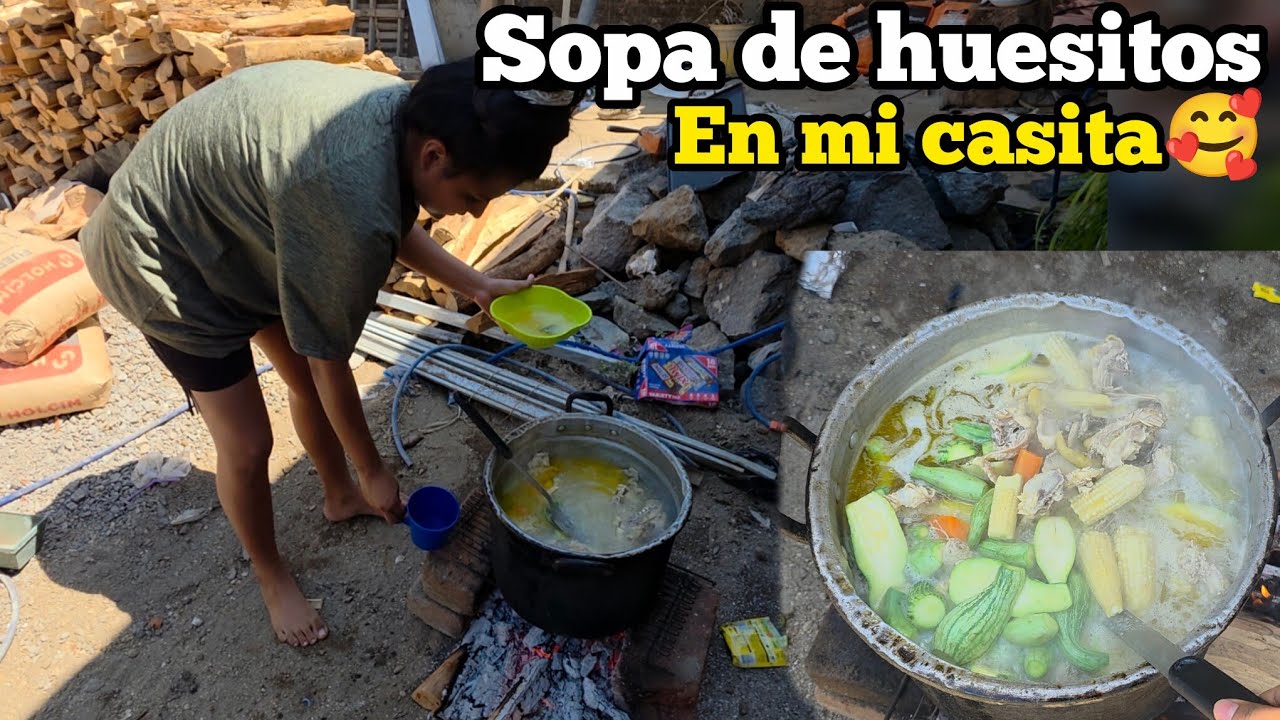 🔴COCINANDO UNA RIKA SOPA DE HUESITOS EN MI NUEVA CASA EN EL SALVADOR🙏🥰🇸🇻