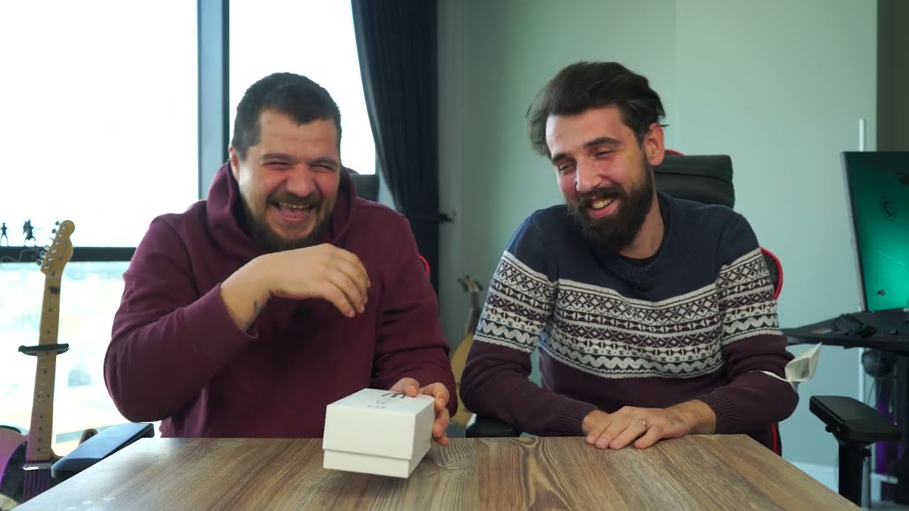 @l&uuml;tfikaraca  İle Xiaomi'nin Sivilce Sıkacağını Test Ettim!(İlişkimizi Bir &Uuml;st Boyuta Taşıdık!)