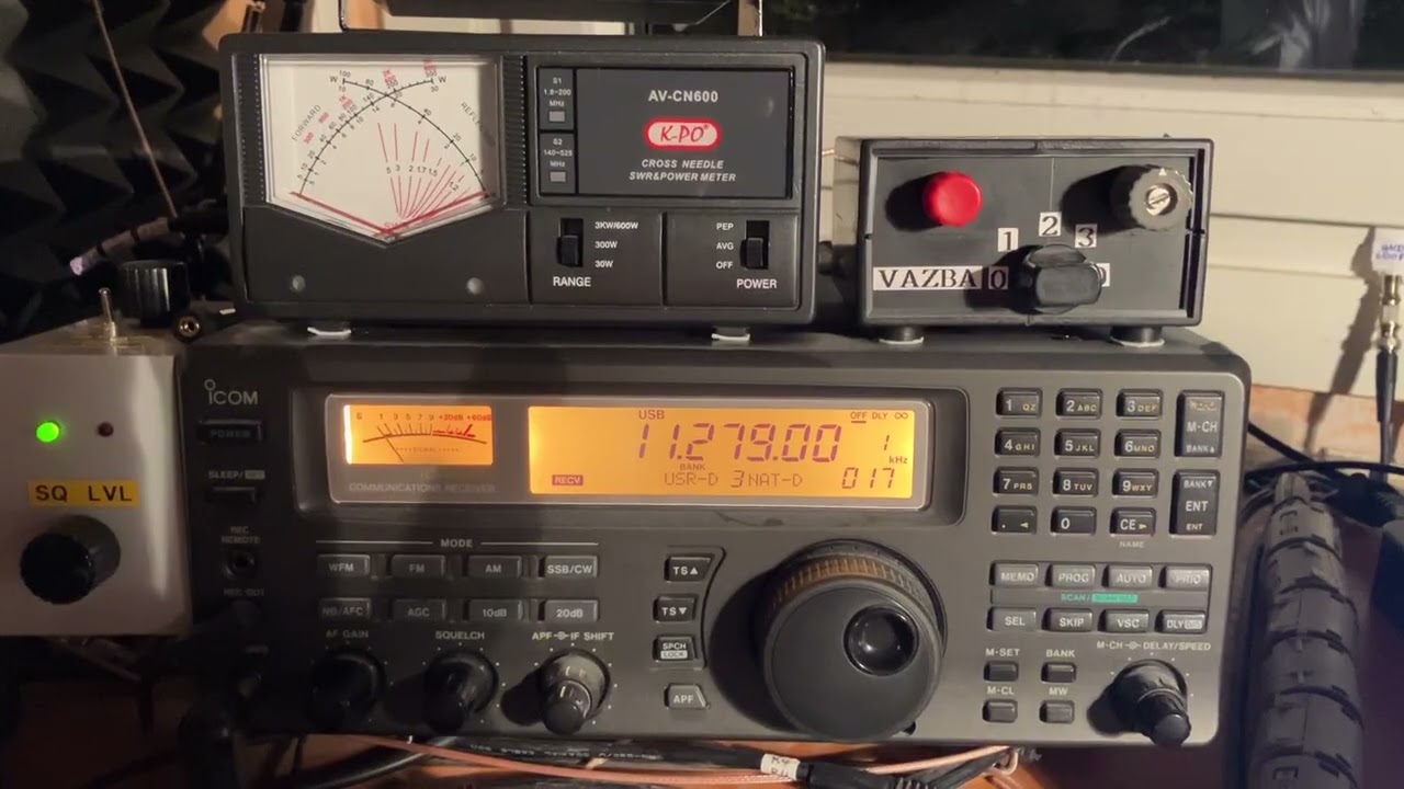 Gander Radio on 11279 kHz 2/2 Long Delayed Echo / 03.01.2026 at 16:41 UTC