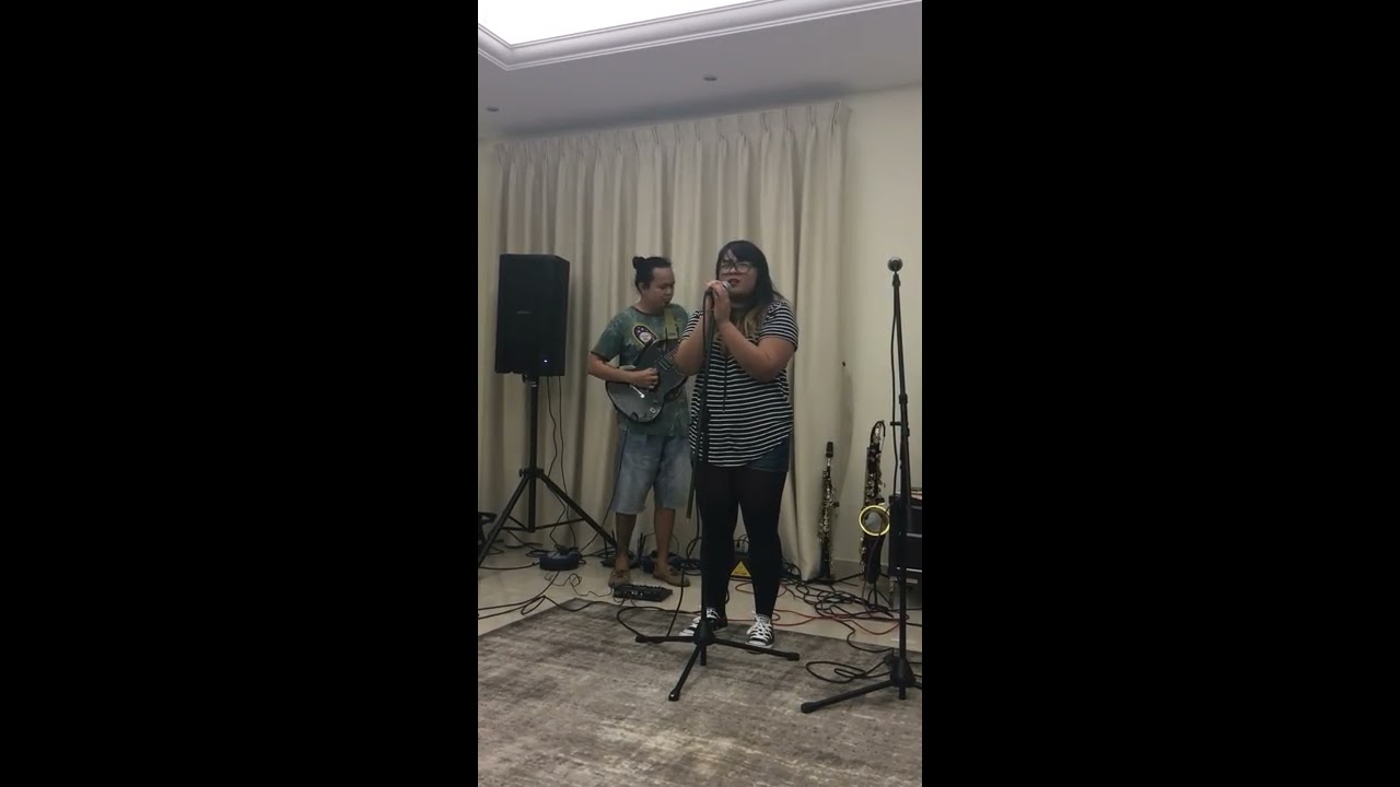 Come Monday Night covers Life on Mars by David Bowie