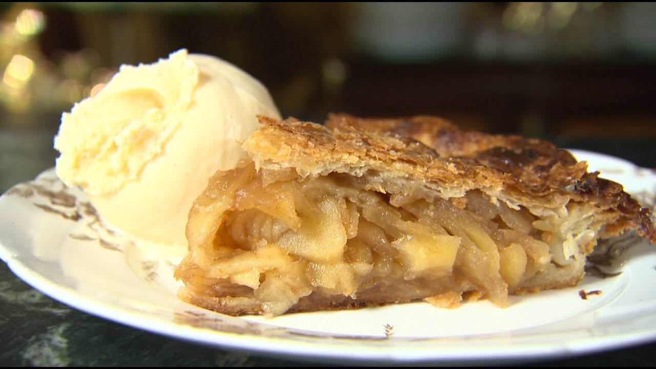 Chicago’s Best Dessert: Spinning J Bakery & Soda Fountain