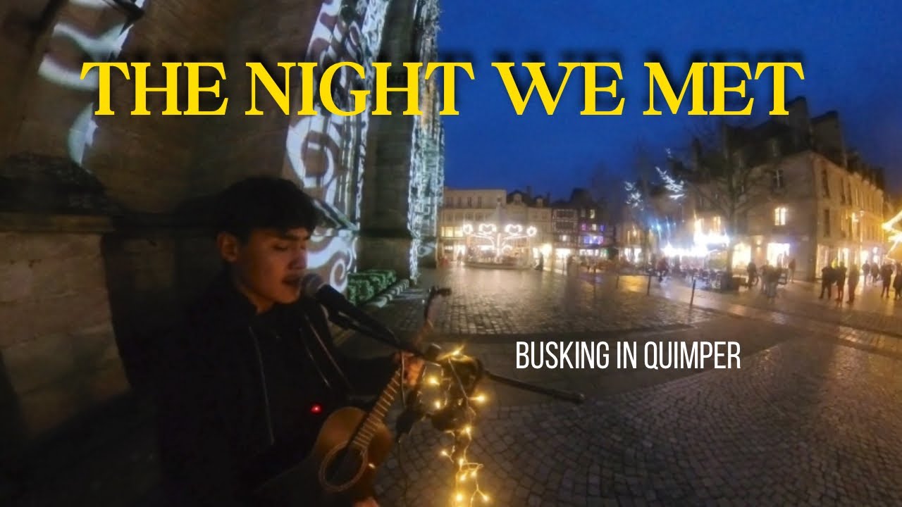 Singing « The Night We Met » and the church lights came on. 