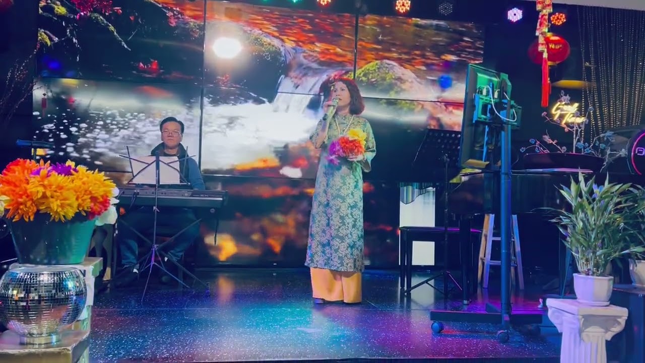 Em Còn Nhớ Mua Xuân 