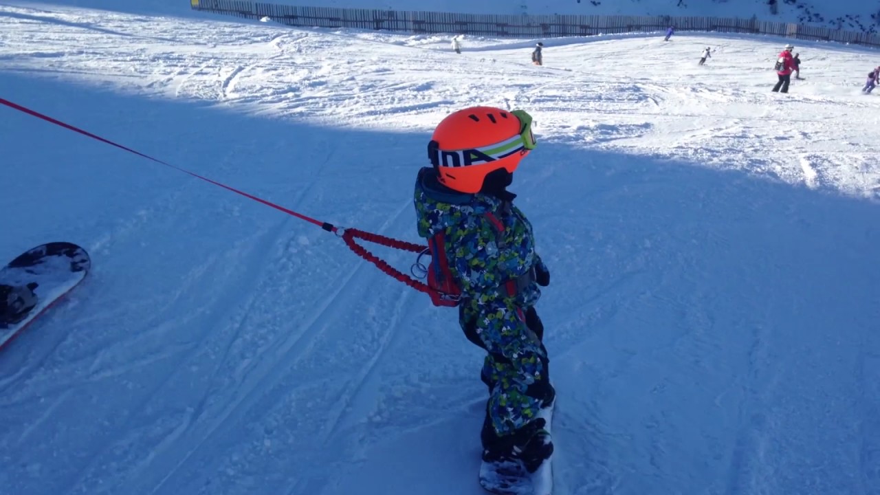 The Snowboarding Family: Ferry testing the mdxone harness