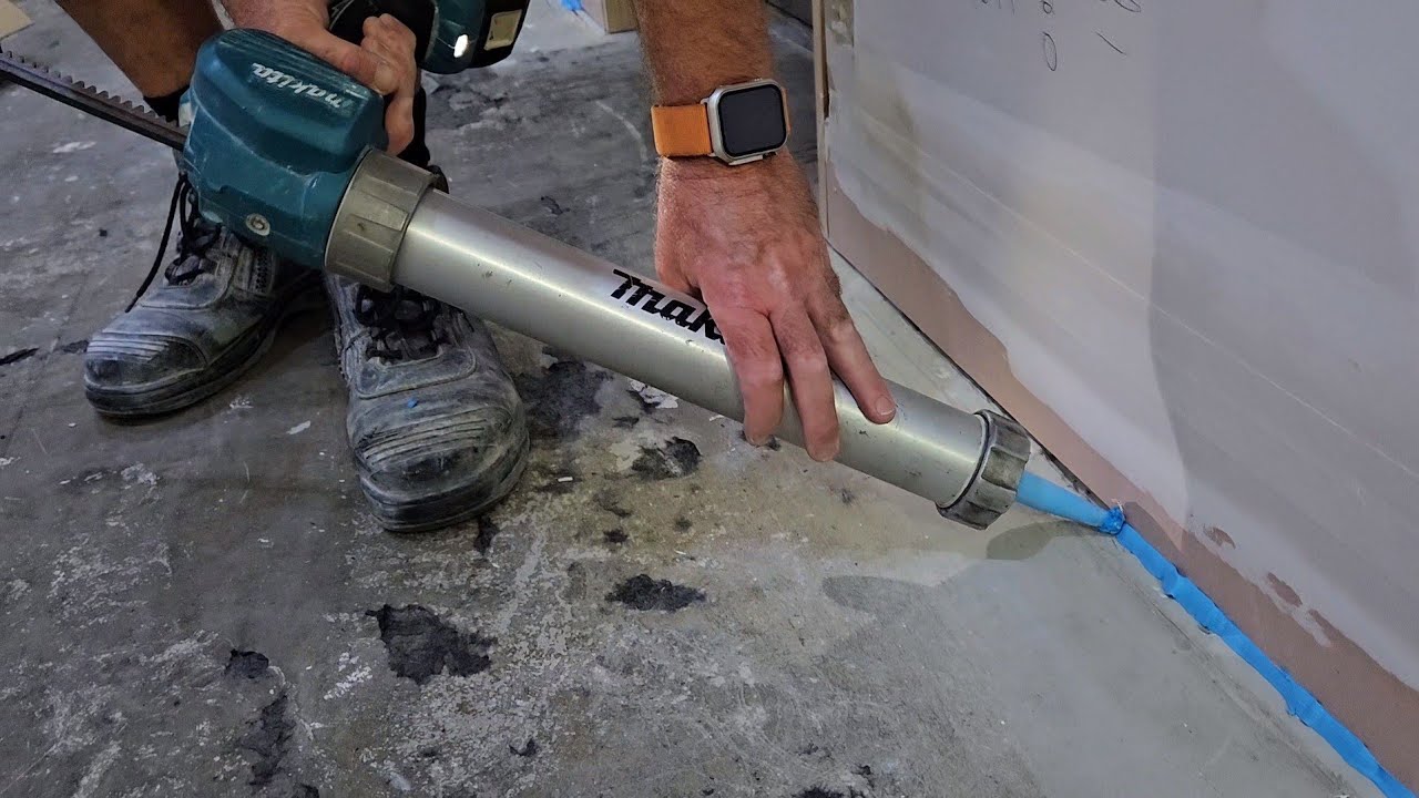 Makita Caulking Gun Saves 100% TIME & ENERGY
