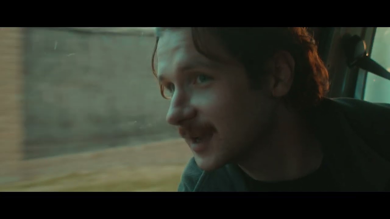The Belair Lip Bombs - Look The Part (Official Video)