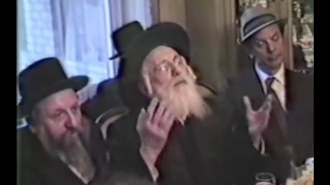 Bobov Rebbe Zt
