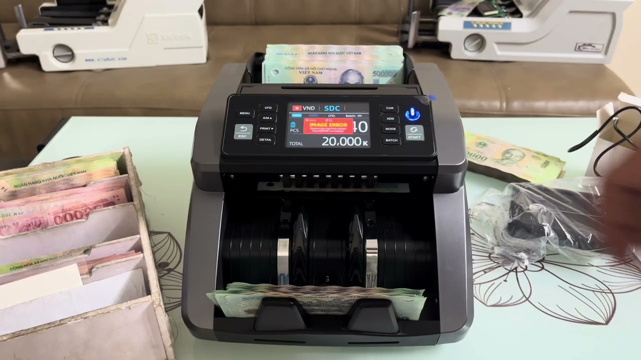 Máy Đếm Tiền Đa Năng: Đếm Tổng, Kiểm Giả, Phân Loại Mệnh Giá, Pin & Điện, Hỗ Trợ 8 Loại Ngoại Tệ