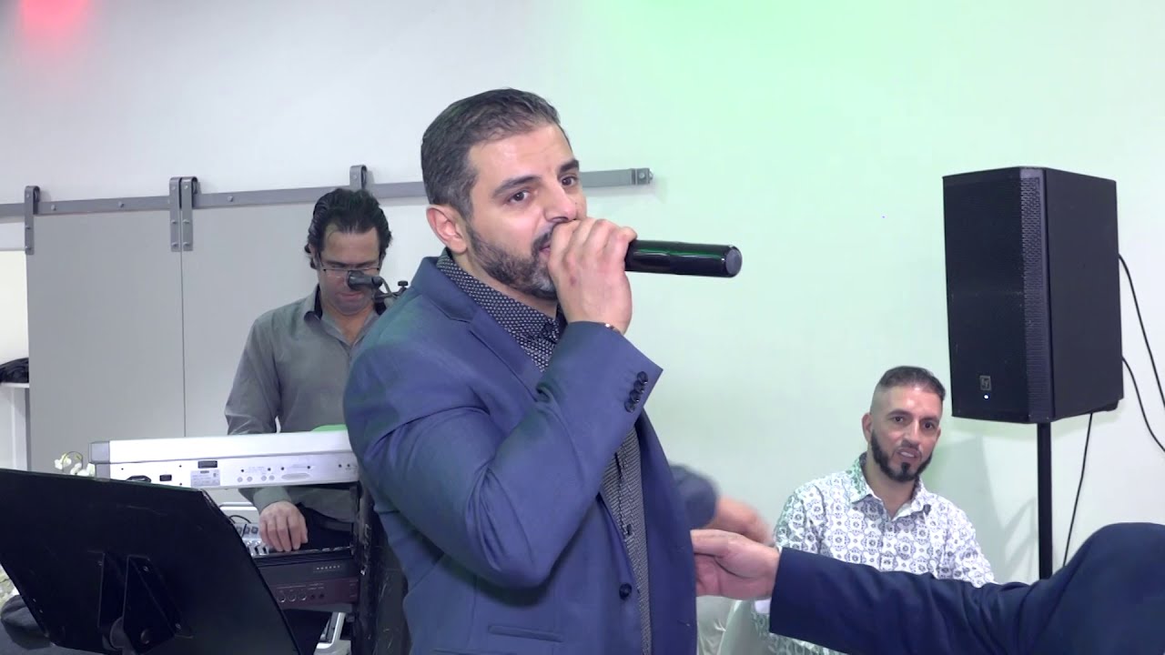 الفنان اشرف الرفاعي ٢