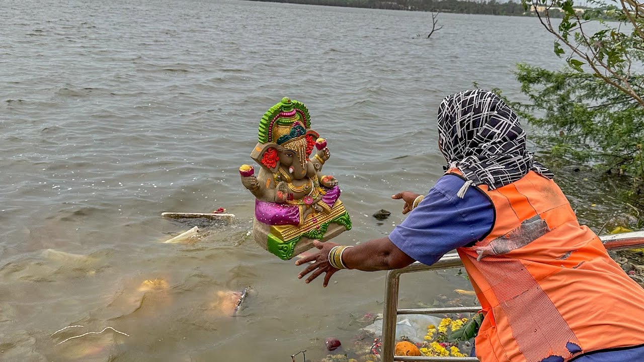 Ganesh Nimajjanam 2024 | Ganpati Visarjan in Tank Bund | 5rd day Ganesh immersion 2024 Hussain Sagar