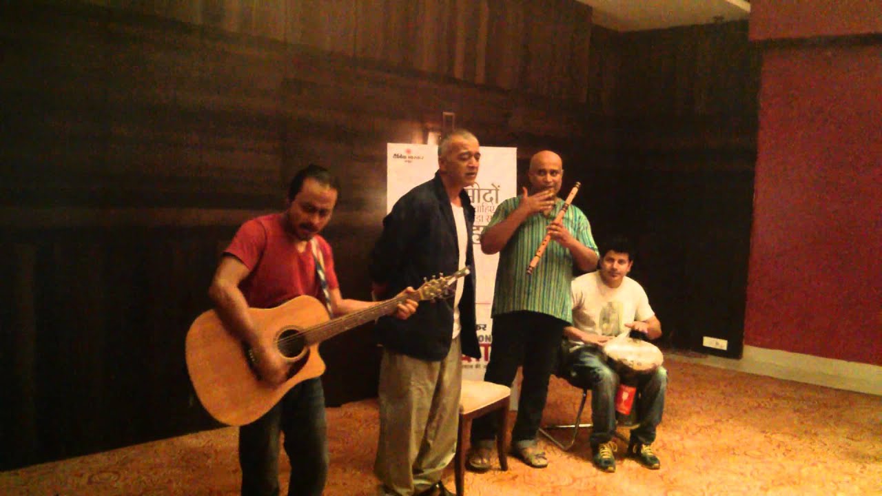 Anjaani Raahon Mein-Live