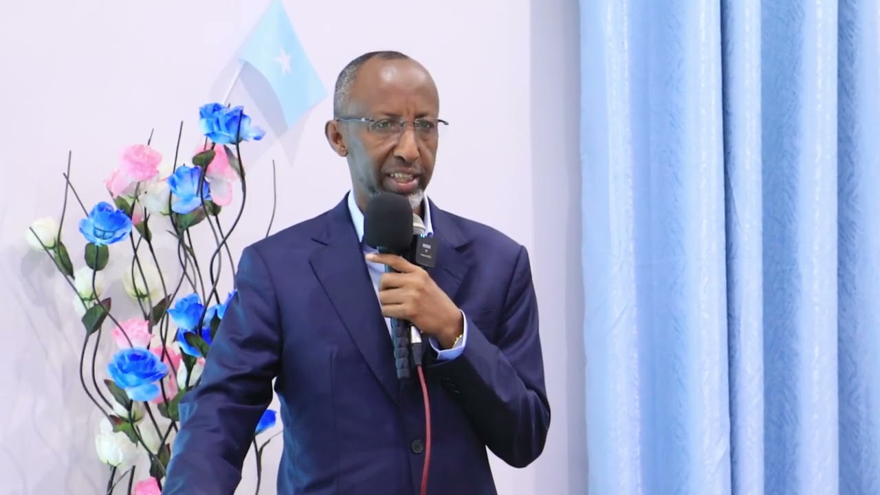 Wasiirka Waxbarashada XFS 