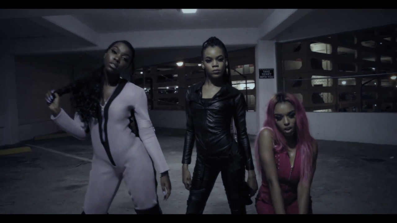 DJ Khaled - Wild Thoughts ft. Rihanna, Bryson Tiller - Cover by GLAMOUR