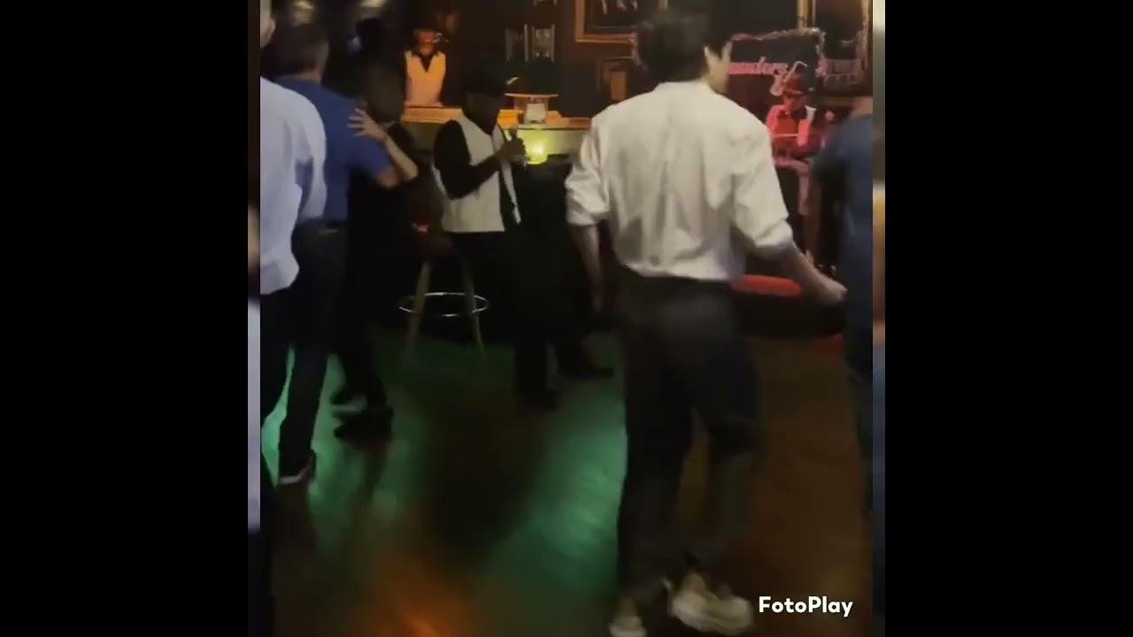Taehyung dance 🕺🐻💚