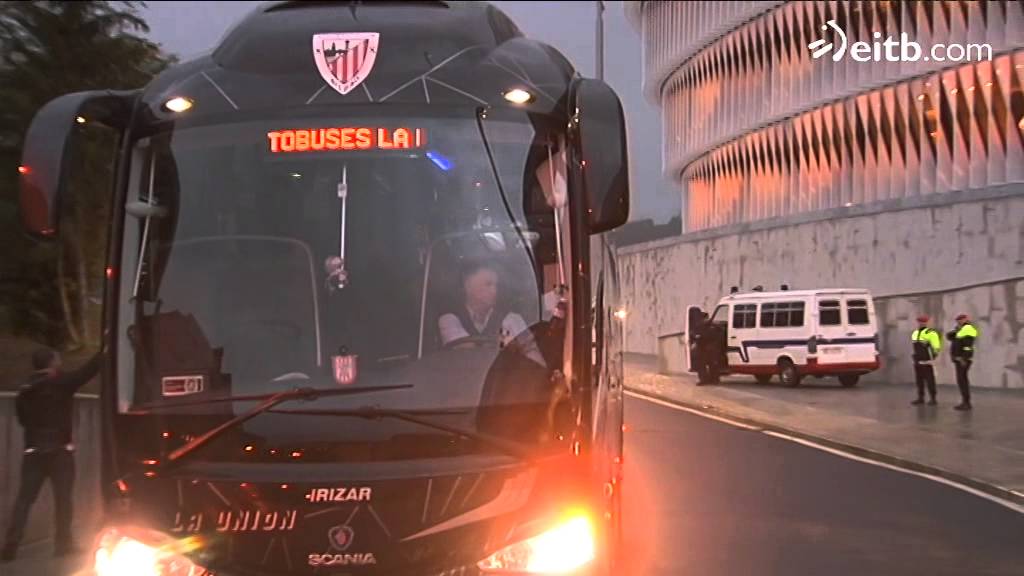 Llegada del Athletic al nuevo San Mamés