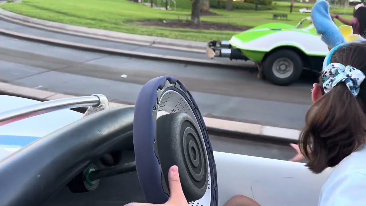 Tomorrowland Speedway - Magic Kingdom - Full Ride