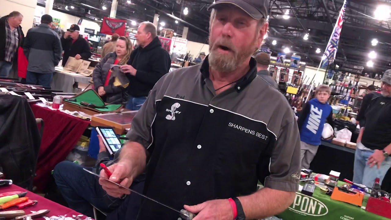 Sharpen a Camillus Carnivore Knife at the Gun Show on a Long Blade
