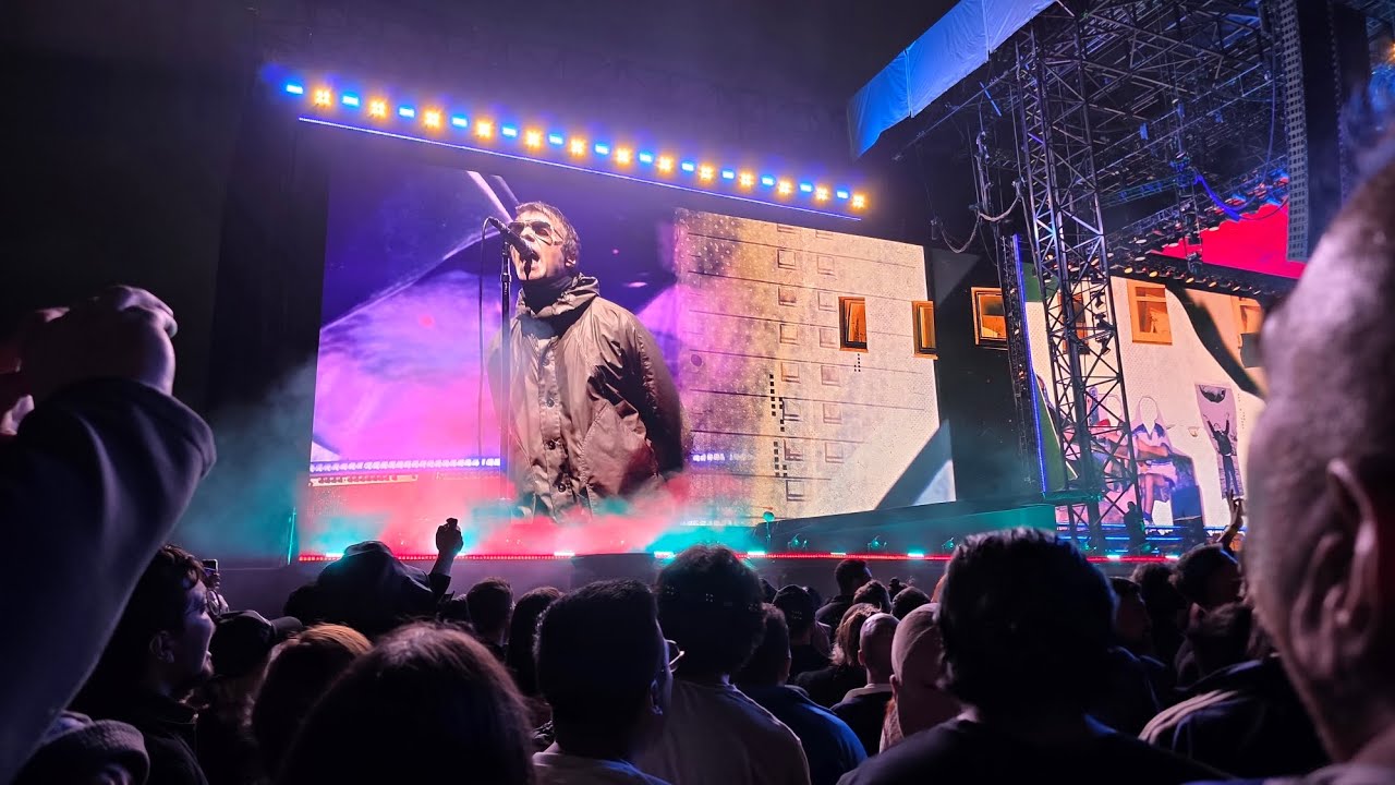 Oasis - Live Forever @ Foro Sol in Mexico City  World Tour '25 #reunion #fyp #shorts #oasis 