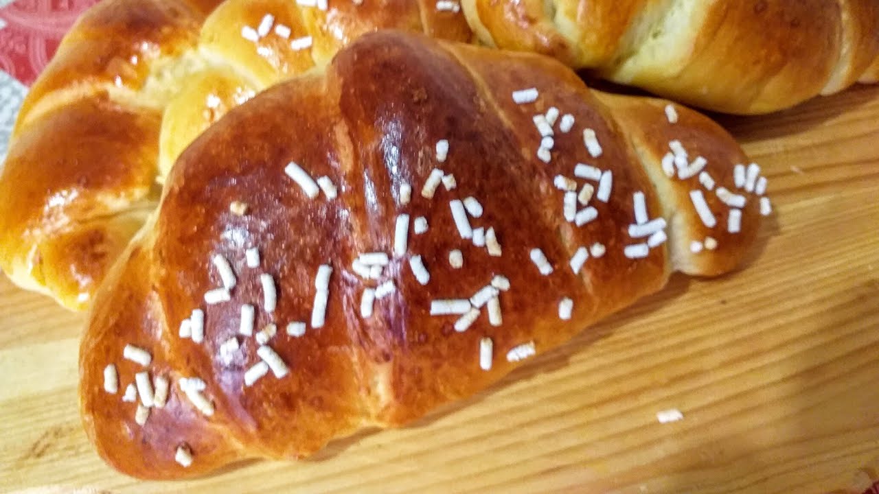 Cornetti morbidissimi facili da fare e golosi da mangiare