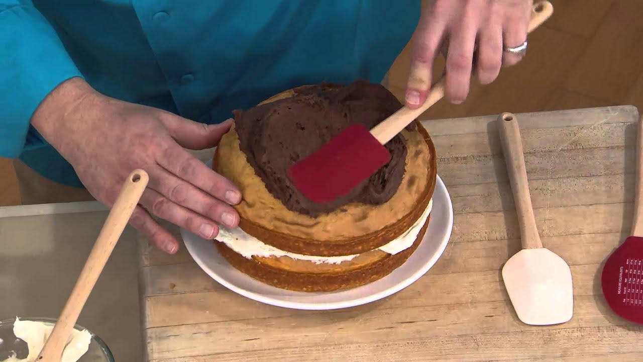 Cake Boss 3-Piece Silicone Kitchen Tool Set with Alberti Popaj