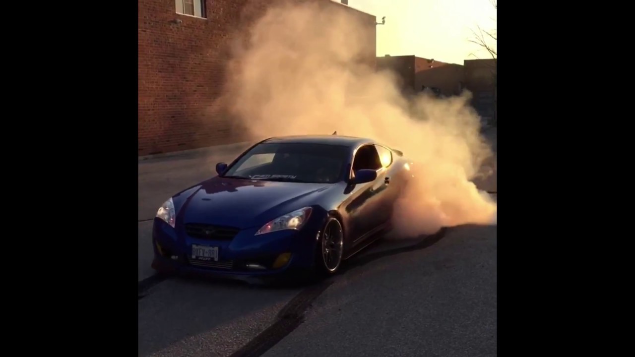 HUGE FLAMES FROM TWO STEP genesis coupe