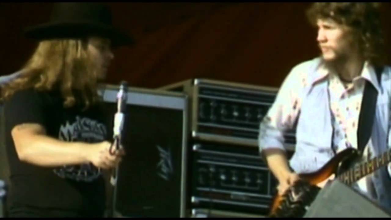 Lynyrd Skynyrd - Call Me The Breeze