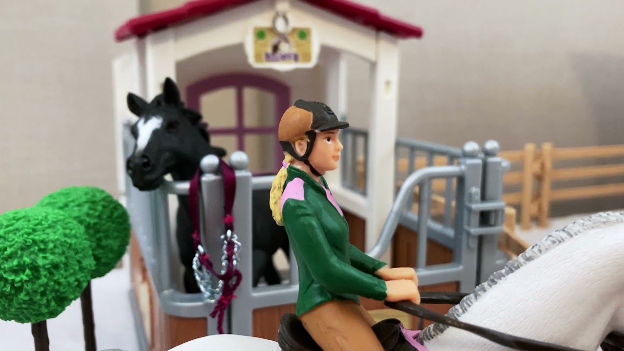 Riverdale Stables S1 Ep2: The Traveling Caravaan (Inspired by Schleich Horse Lover 200)