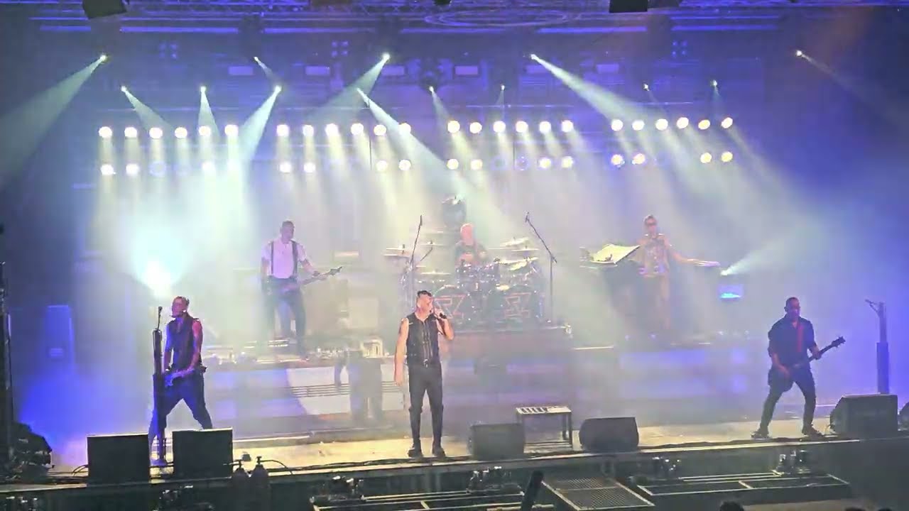 Du riechst so gut ~ Stahlzeit (30.11.24 Columbiahalle Berlin) [4K/HDR]
