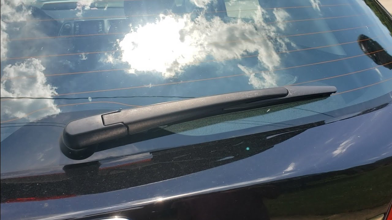 Замена щетки заднего стеклоочистителя Honda HRV: как сделать своими руками в 2019 году и другие в...