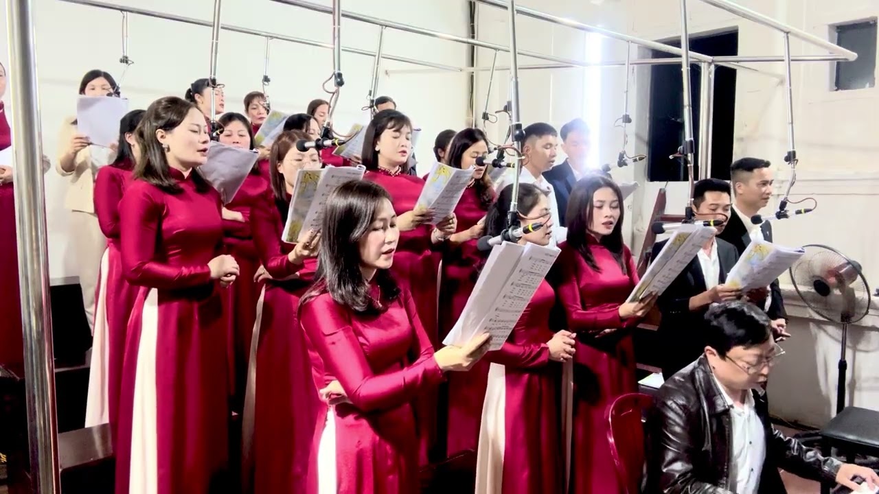 Đáp ca  ơn phù trợ tôi ở trong tay chúa