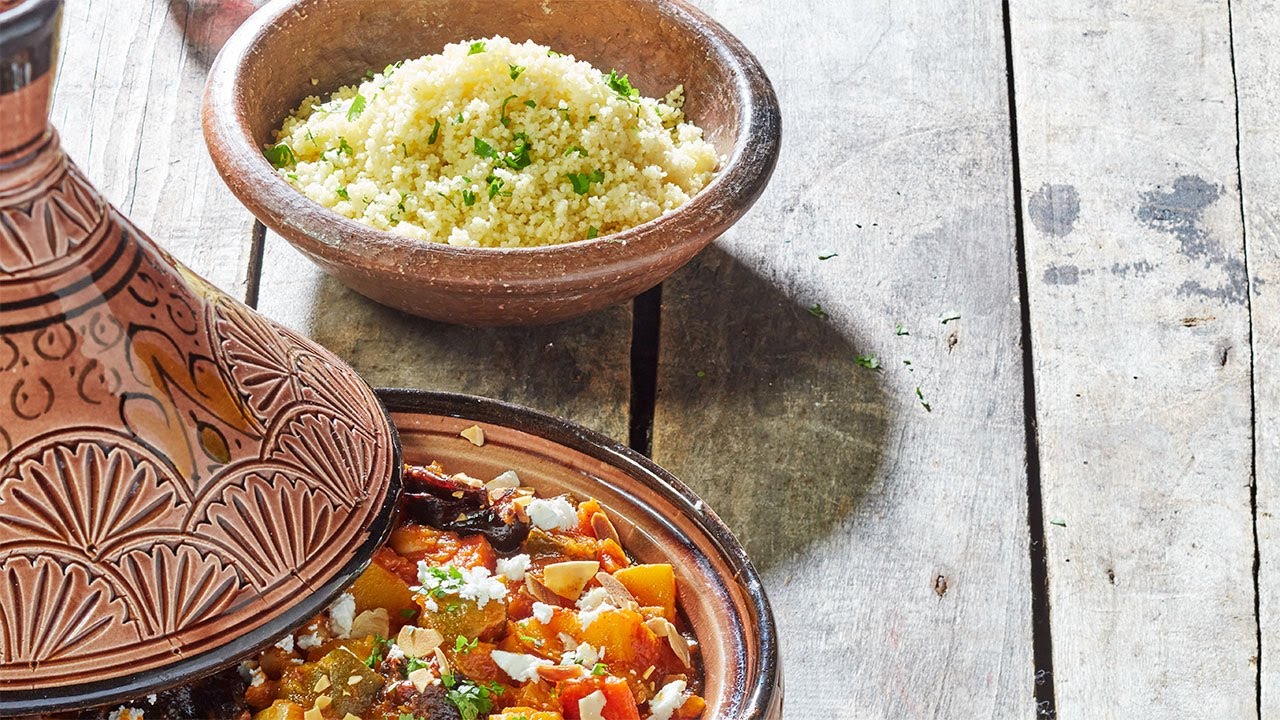 Recette - Tajine de légumes à la courge Butternut et aux pruneaux - Colruyt