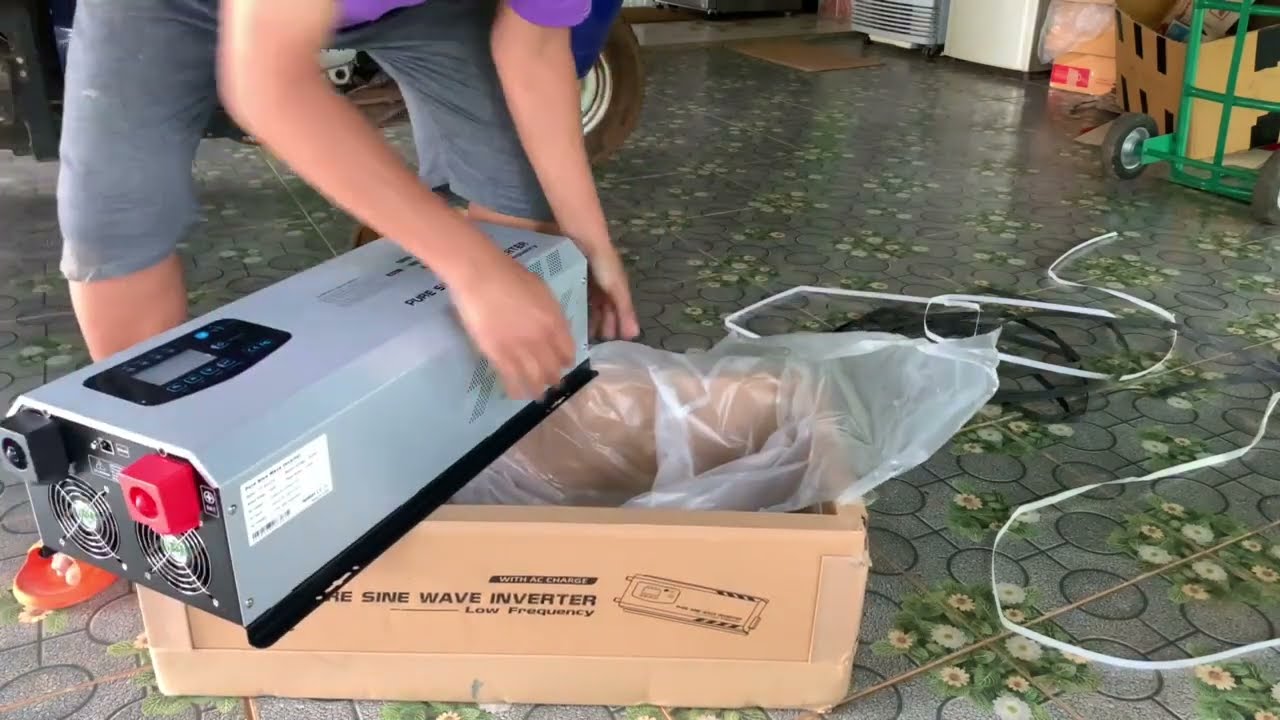 แกะกล่อง Inverter หม้อแปลงเทอรอยด์ 24v 6000w  ใหญ่และหนักมากครับ Inverter off grid